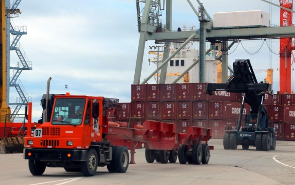 Recaudación tributaria en aduanas suma L12,293 millones en cuatro meses