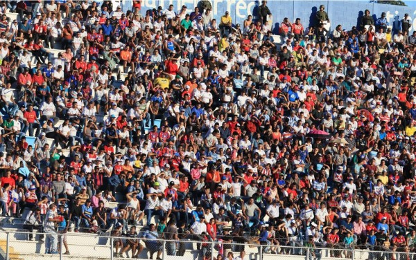 Real España le abrirá las puertas a la afición de Olimpia