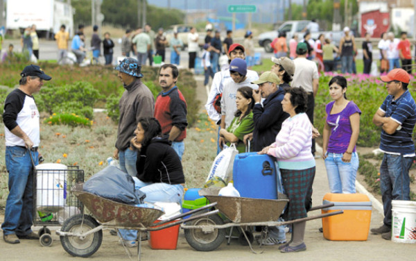 Muertos por el sismo en Chile aumentan a 802
