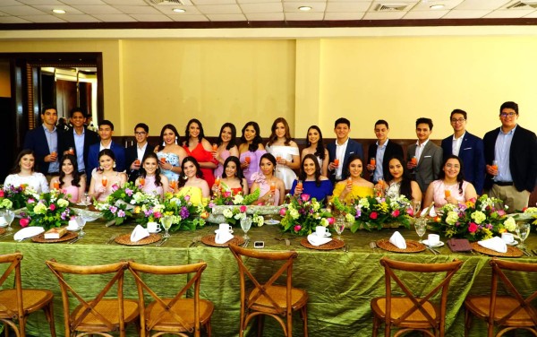 Senior breakfast de la Valle de Sula