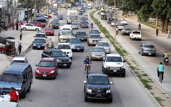Más de 444,000 vehículos circulan a diario en San Pedro Sula