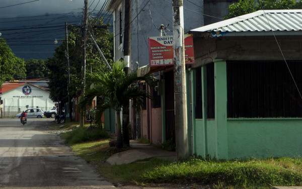 Más de 200 negocios han cerrado en La Ceiba por extorsión