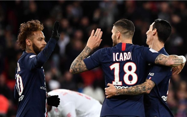 PSG vence al Lille con goles argentinos Icardi-Di María en el regreso de Neymar