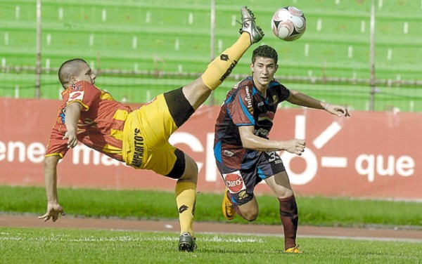 TAF decide a favor del hispano