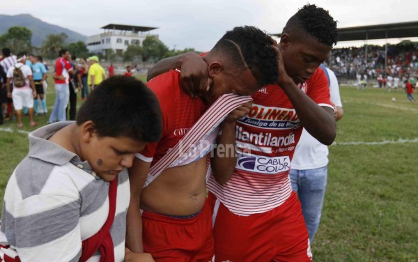 ¡La Real Sociedad desciende en la Liga de Honduras!