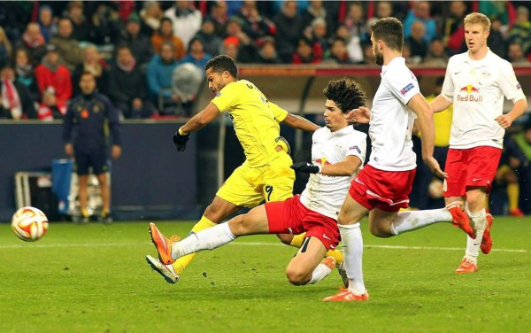 Vietto y Gio dos Santos meten al Villarreal en octavos