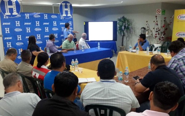 Seguridad extrema para el partido Honduras-El Salvador