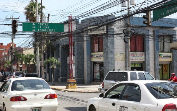 Plan de Arbitrios mantiene libre de afiches y rótulos en San Pedro Sula