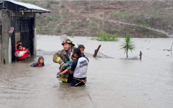 Tormenta tropical Amanda impacta a El Salvador y Guatemala