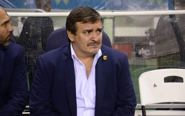 DT de Costa Rica: 'Fuimos oportunos, siempre sufrimos ante Honduras'