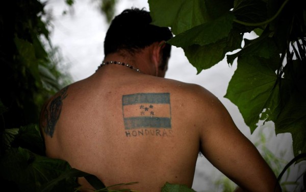 Entre la esperanza y la desesperación, miles de hondureños intentan llegar a México