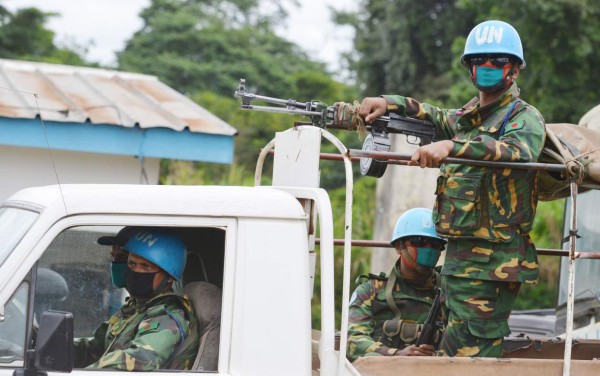 Militares de El Salvador en cuarentena por epidemia de ébola