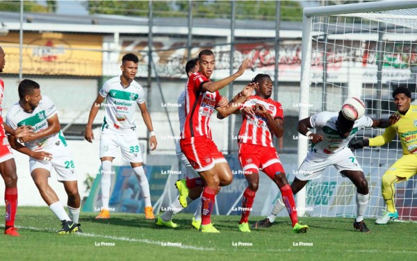 El Vida dejó escapar la salvación del descenso contra el Platense