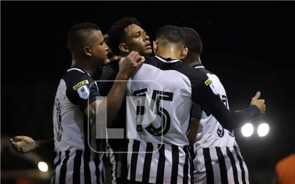 Honduras Progreso sonríe y vence 2-0 al Victoria por el torneo Apertura