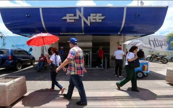 Enee recurre a los tribunales de lo civil para recuperar más de 16 millones de lempiras