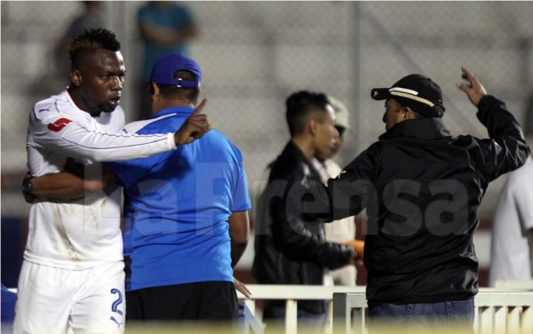 Kevin Álvarez y Osman Madrid casi se van a los golpes