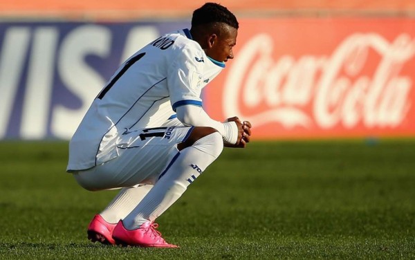 Honduras queda contra las cuerdas