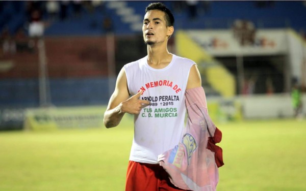 Marcelo Canales dedicó su gol del triunfo a Arnold Peralta