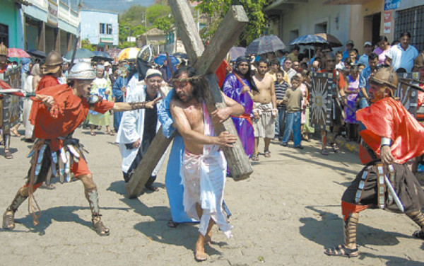 Reviven últimas horas de Jesús