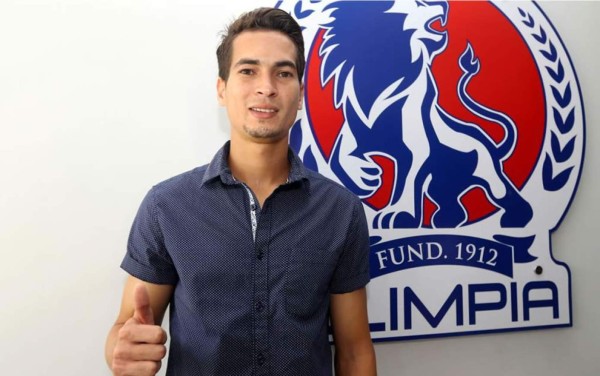 Tres equipos de la Liga Nacional interesados en Marcelo Canales