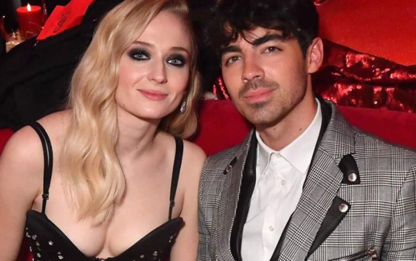 Sophie Turner y Joe Jonas de luto tras la muerte de su perro en un terrible accidente