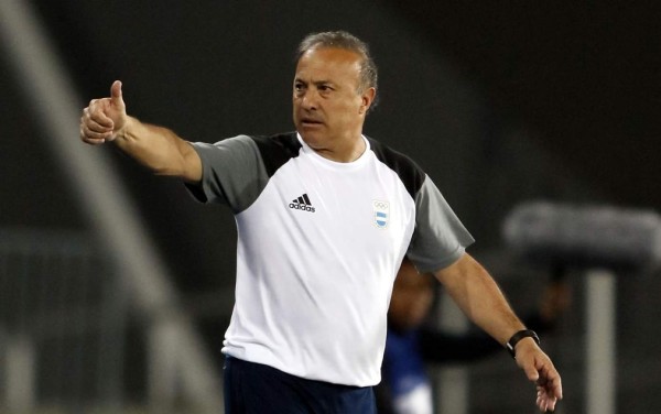 Julio Olarticoechea: 'No es verso, Honduras es un equipo bien trabajado'