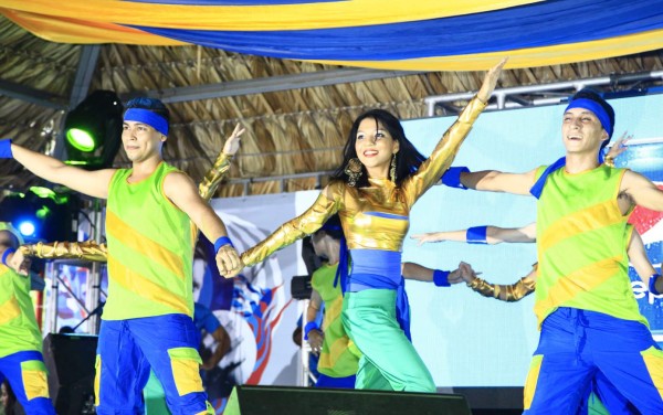 Pepsi lanza campaña de fútbol 2014