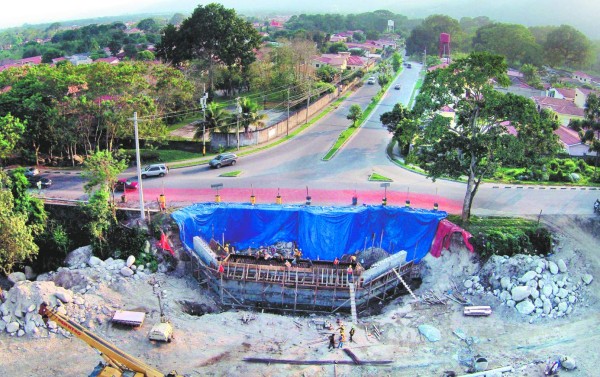 Urbanización avanza entre Armenta y El Zapotal