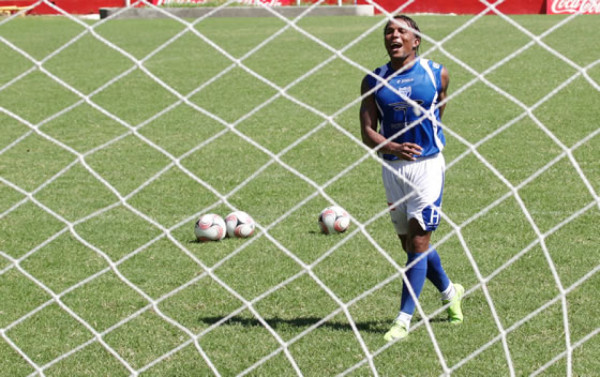 Carlos Alberto Pavón es el futbolista del año