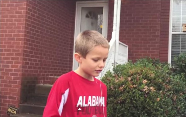 A este menor se le sacó una muela de una forma diferente. Mira el video. Foto YouTube.