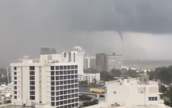 Video: Reportan tornados en el sur de Florida producto de Irma