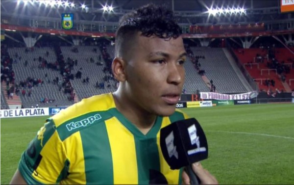 Secuestran y asaltan a futbolista colombiano en Argentina