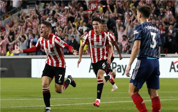 ¡Comenzó la Premier League! Brentford regresa a la élite con un triunfo categórico sobre Arsenal
