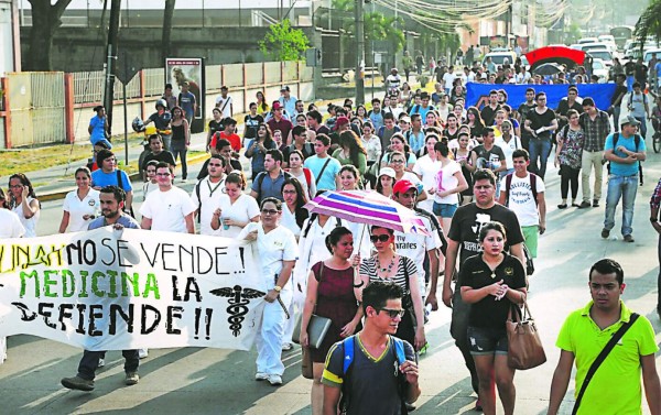 Auguran competitividad en la Unah-vs con nueva medida