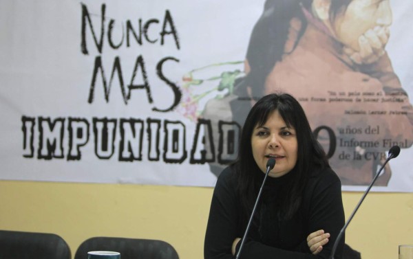 Denuncian el proceso de reforma agraria en Perú