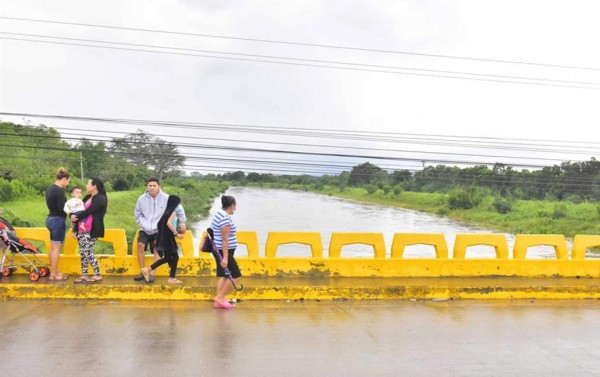 Se intensifican lluvias en Honduras a medida que se acerca Eta