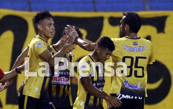 Real España derrota al Juticalpa y se afianza en la cima de Honduras