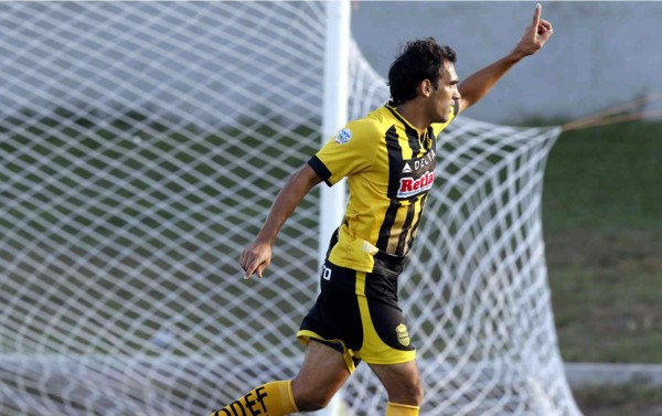 Real España golea y avanza en la Copa Presidente en el debut de 'Primitivo' Maradiaga