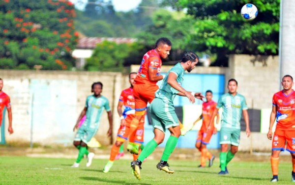 Real de Minas rescató un empate 1-1 contra la UPN en el minuto 94 en Danlí.