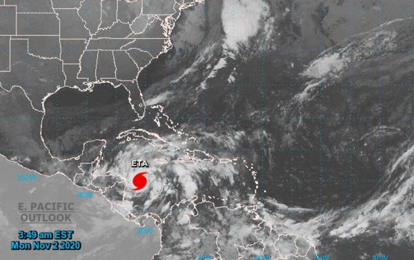 Eta ya es huracán categoría 1 y se acerca a Nicaragua y Honduras