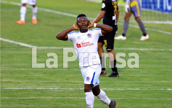 Júnior Lacayo hace más líder al Olimpia y tumba al Real España