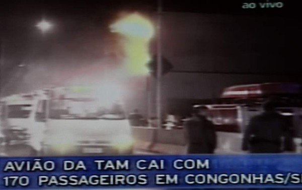 Accidente de avión en Sao Paulo: 200 muertos