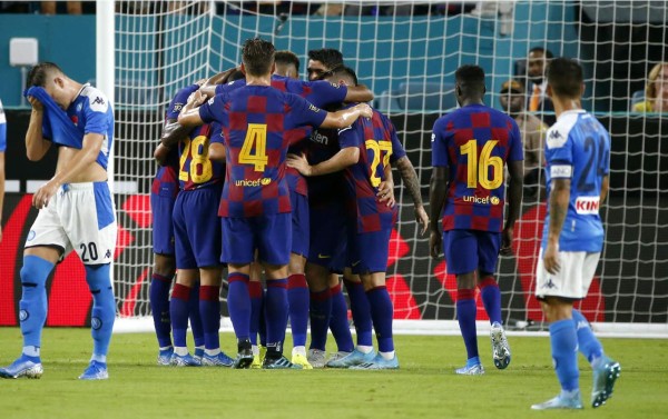 Barcelona se impone con esfuerzo al Napoli en amistoso en Miami