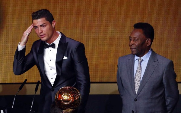 El especial mensaje de felicitación de Pelé a Cristiano Ronaldo por superar su récord de goles