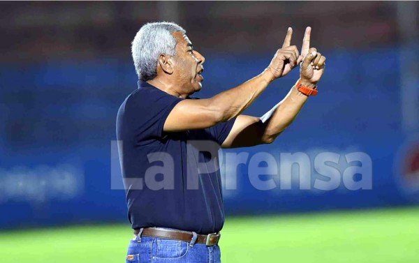 Héctor Castellón: 'Mis jugadores no se le arrugan a Olimpia'