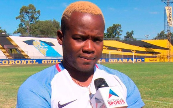 ¡Repudiable! Futbolista hondureño sufre actos de racismo en Guatemala