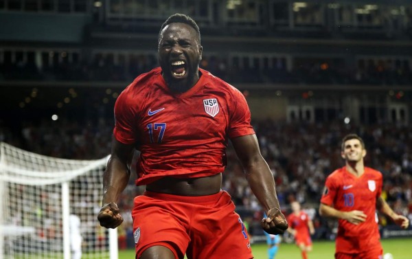 Estados Unidos vence a Panamá y se queda con el liderato del Grupo D de la Copa Oro