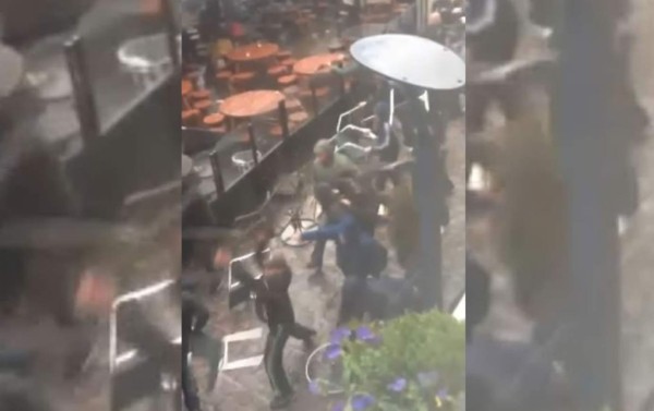 Batalla campal entre fanáticos del Manchester City y del Sevilla    