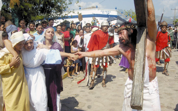 Reviven últimas horas de Jesús