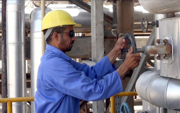 Irán aumentará 500,000 barriles diarios de su producción de petróleo